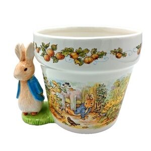 ✨Vintage Ceramic Peter Rabbit Planter by Beatrix Potter 1997 Teleflora✨